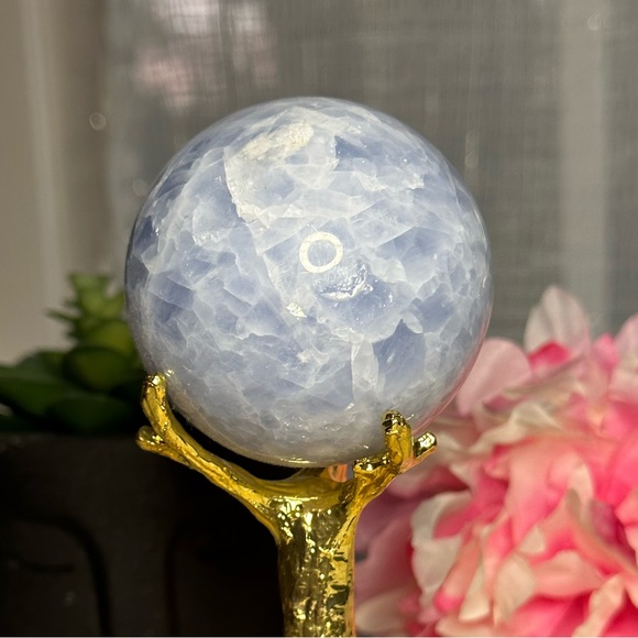 Blue Calcite Sphere - Picture 5 of 7